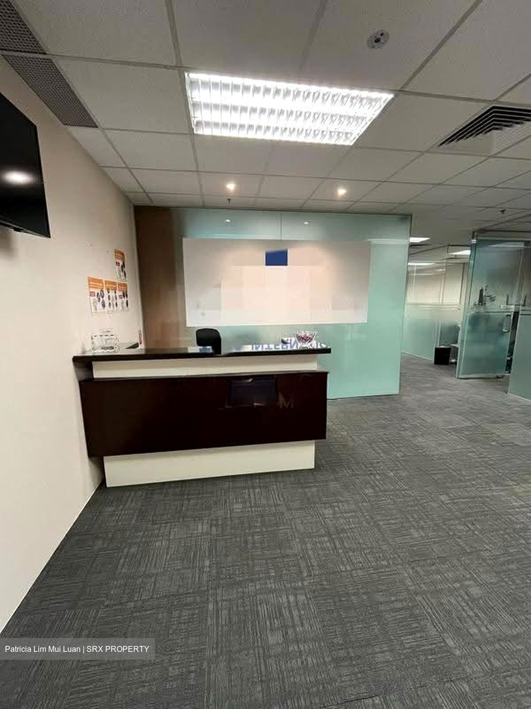 Oue Downtown (D1), Office #618130281